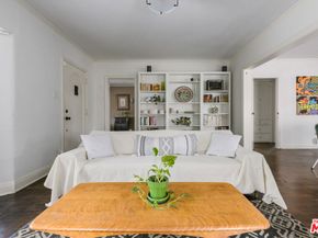 2022 N Catalina Street, Los Angeles CA 90027