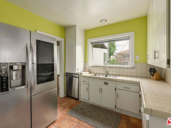 2022 N Catalina Street, Los Angeles CA 90027
