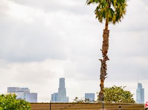 2022 N Catalina Street, Los Angeles CA 90027