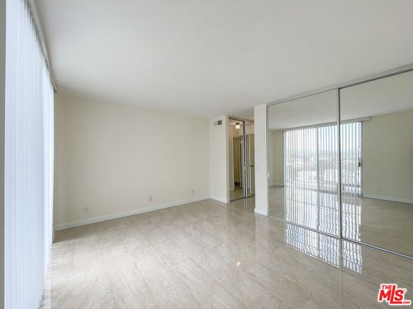 100 S Doheny Drive 920, Los Angeles CA 90048