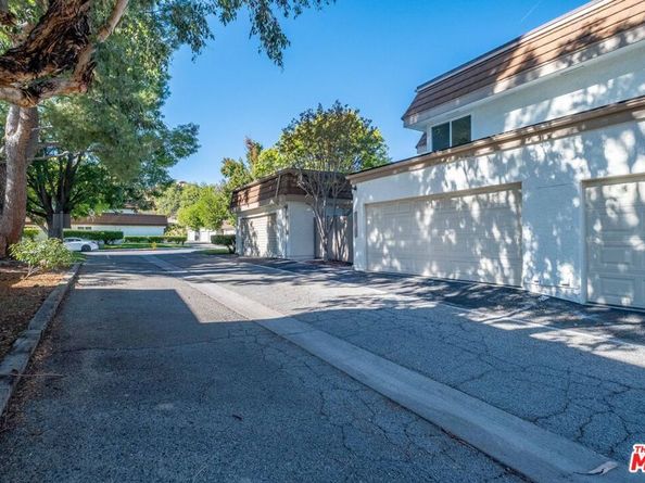 10210 Larwin Avenue 2, Chatsworth CA 91311
