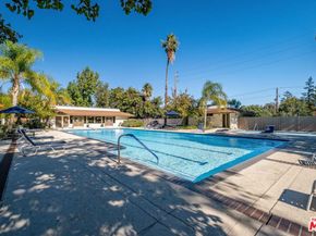 10210 Larwin Avenue 2, Chatsworth CA 91311