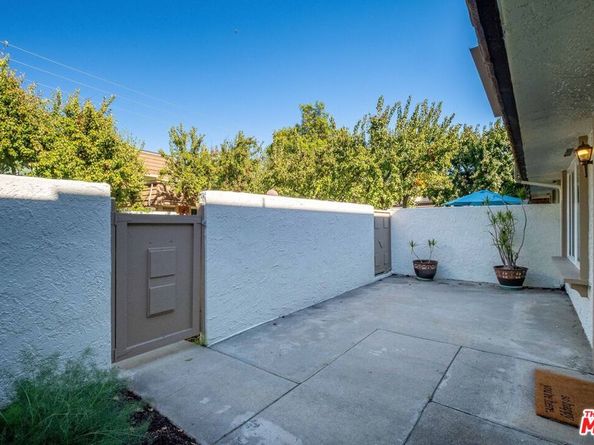 10210 Larwin Avenue 2, Chatsworth CA 91311