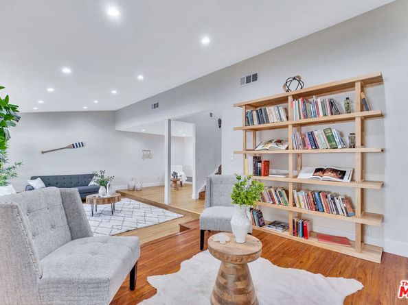 10210 Larwin Avenue 2, Chatsworth CA 91311