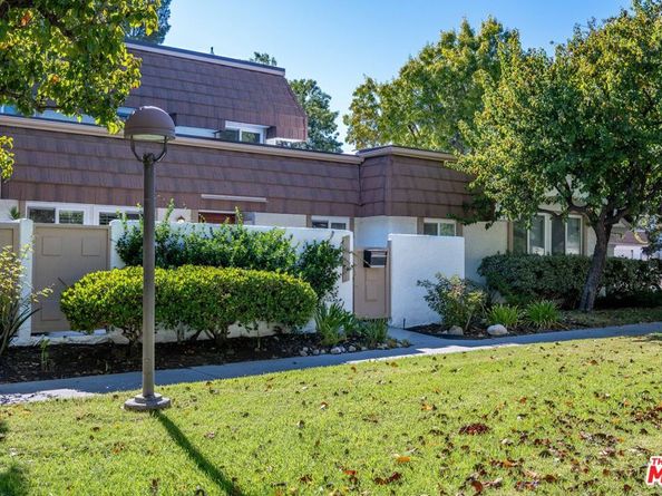 10210 Larwin Avenue 2, Chatsworth CA 91311