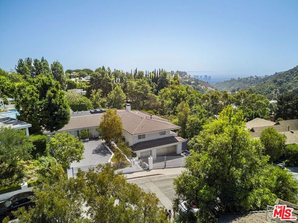 9626 Highridge Drive, Beverly Hills CA 90210