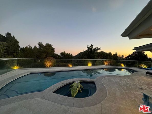 9626 Highridge Drive, Beverly Hills CA 90210