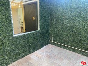 4559 Morella Avenue, Studio City CA 91607