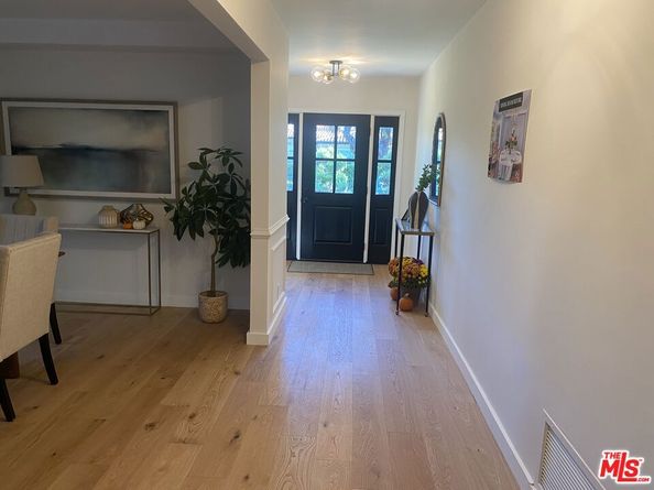 4559 Morella Avenue, Studio City CA 91607