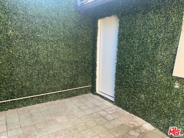 4559 Morella Avenue, Studio City CA 91607