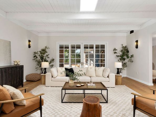 4559 Morella Avenue, Studio City CA 91607