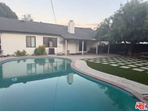 9333 Swinton Avenue, North Hills CA 91343