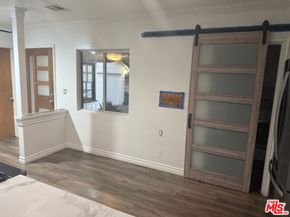 9333 Swinton Avenue, North Hills CA 91343