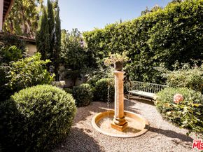 2252 Kenilworth Avenue, Los Angeles CA 90039