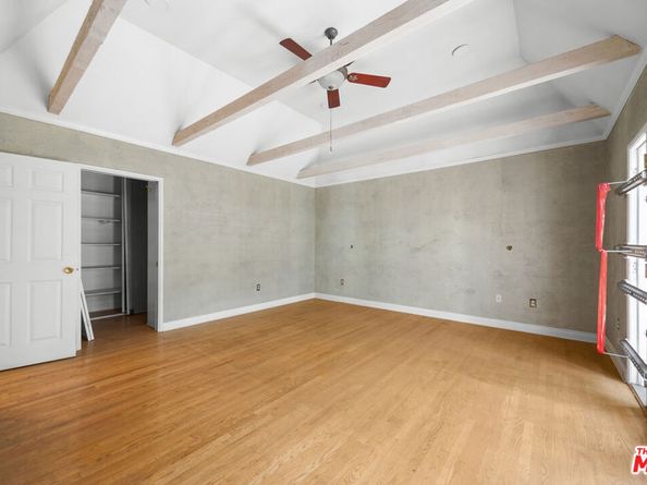 12518 Addison Street, Valley Village CA 91607