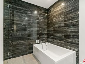 728 N Sweetzer Avenue 208, West Hollywood CA 90069