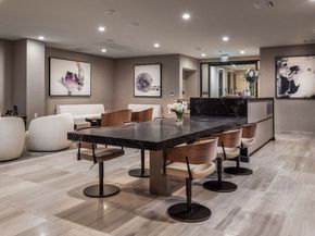 728 N Sweetzer Avenue 208, West Hollywood CA 90069