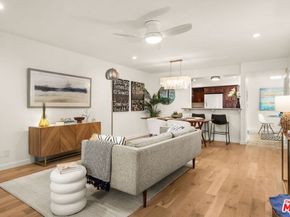 10700 Bloomfield Street 3, North Hollywood CA 91602