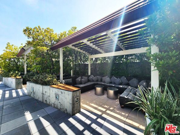 3785 Wilshire Boulevard 1710, Los Angeles CA 90010