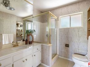 702 Cavanagh Road, Glendale CA 91207