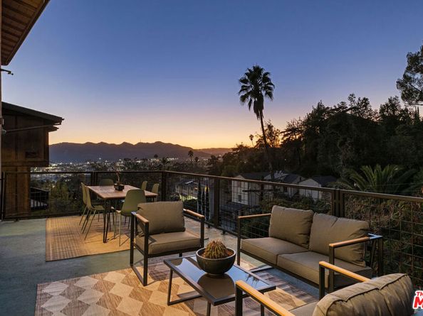 702 Cavanagh Road, Glendale CA 91207