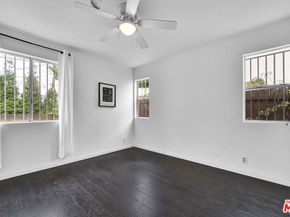 917 S Sycamore Avenue, Los Angeles CA 90036