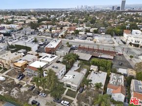 917 S Sycamore Avenue, Los Angeles CA 90036