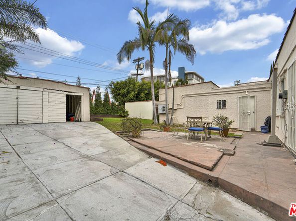 917 S Sycamore Avenue, Los Angeles CA 90036