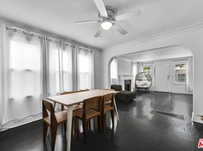 917 S Sycamore Avenue, Los Angeles CA 90036