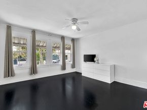 917 S Sycamore Avenue, Los Angeles CA 90036