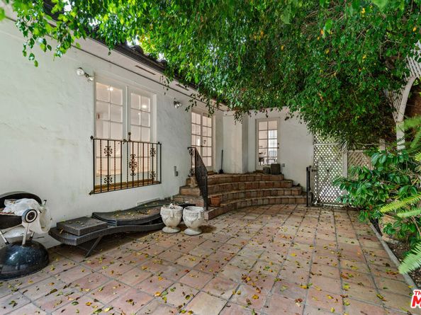 1340 Sierra Alta Way, Los Angeles CA 90069