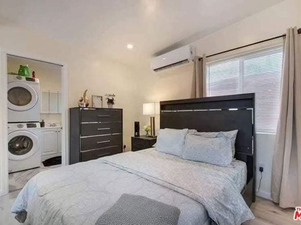 5133 Brynhurst Avenue, View Park CA 90043