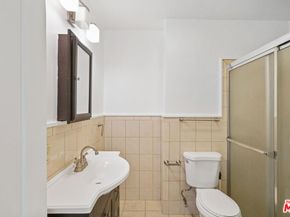 5133 Brynhurst Avenue, View Park CA 90043