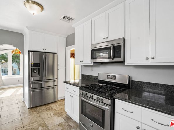 5133 Brynhurst Avenue, View Park CA 90043