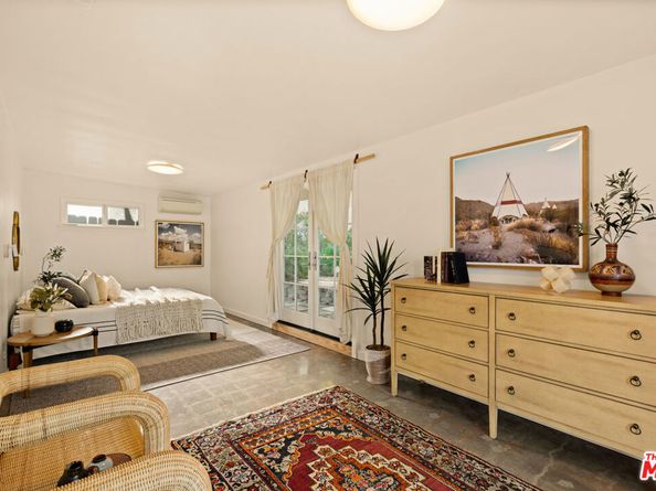 825 N Avenue 67, Los Angeles CA 90042