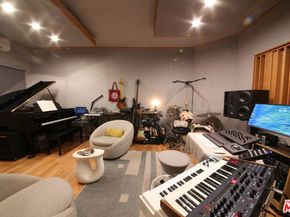 825 N Avenue 67, Los Angeles CA 90042