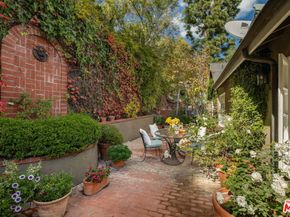 9315 Beverly Crest Drive, Beverly Hills CA 90210