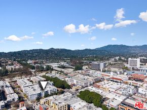 159 W Green Street 304A, Pasadena CA 91105