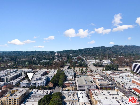 159 W Green Street 304A, Pasadena CA 91105