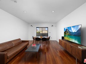 159 W Green Street 304A, Pasadena CA 91105