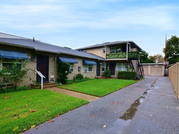 1105 W Clark Avenue, Burbank CA 91506