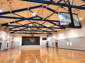 1105 W Clark Avenue, Burbank CA 91506