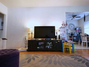 1105 W Clark Avenue, Burbank CA 91506