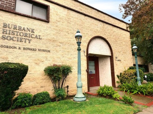 1105 W Clark Avenue, Burbank CA 91506