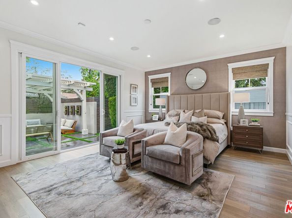 4616 Ventura Canyon Avenue, Sherman Oaks CA 91423