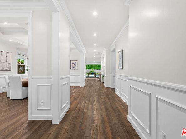 4616 Ventura Canyon Avenue, Sherman Oaks CA 91423