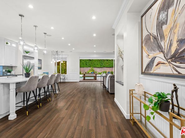 4616 Ventura Canyon Avenue, Sherman Oaks CA 91423