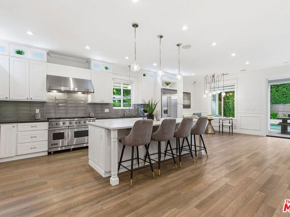 4616 Ventura Canyon Avenue, Sherman Oaks CA 91423