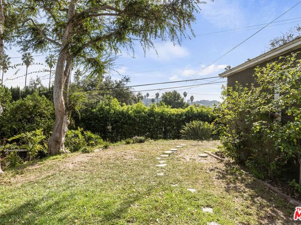 1560 Waldran Avenue, Los Angeles CA 90041