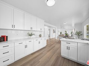 1558 Hauser Boulevard, Los Angeles CA 90019